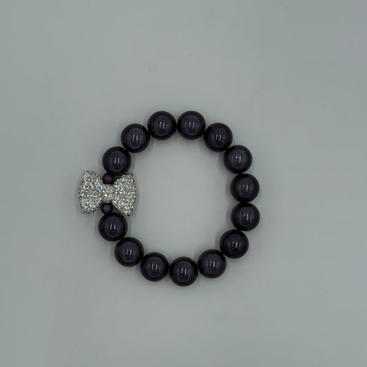 Armband "La Brisa – Bracelet Bow Glam Grau Weiß"