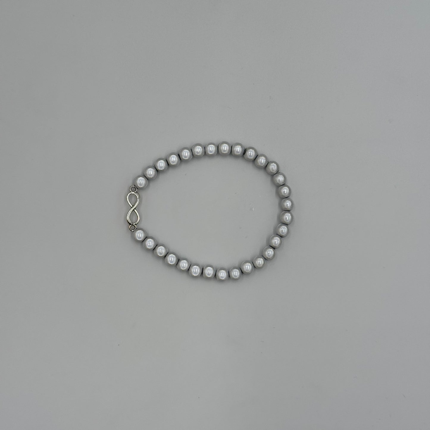 Armband "La Brisa – Bracelet Infinity Silver Pearl"